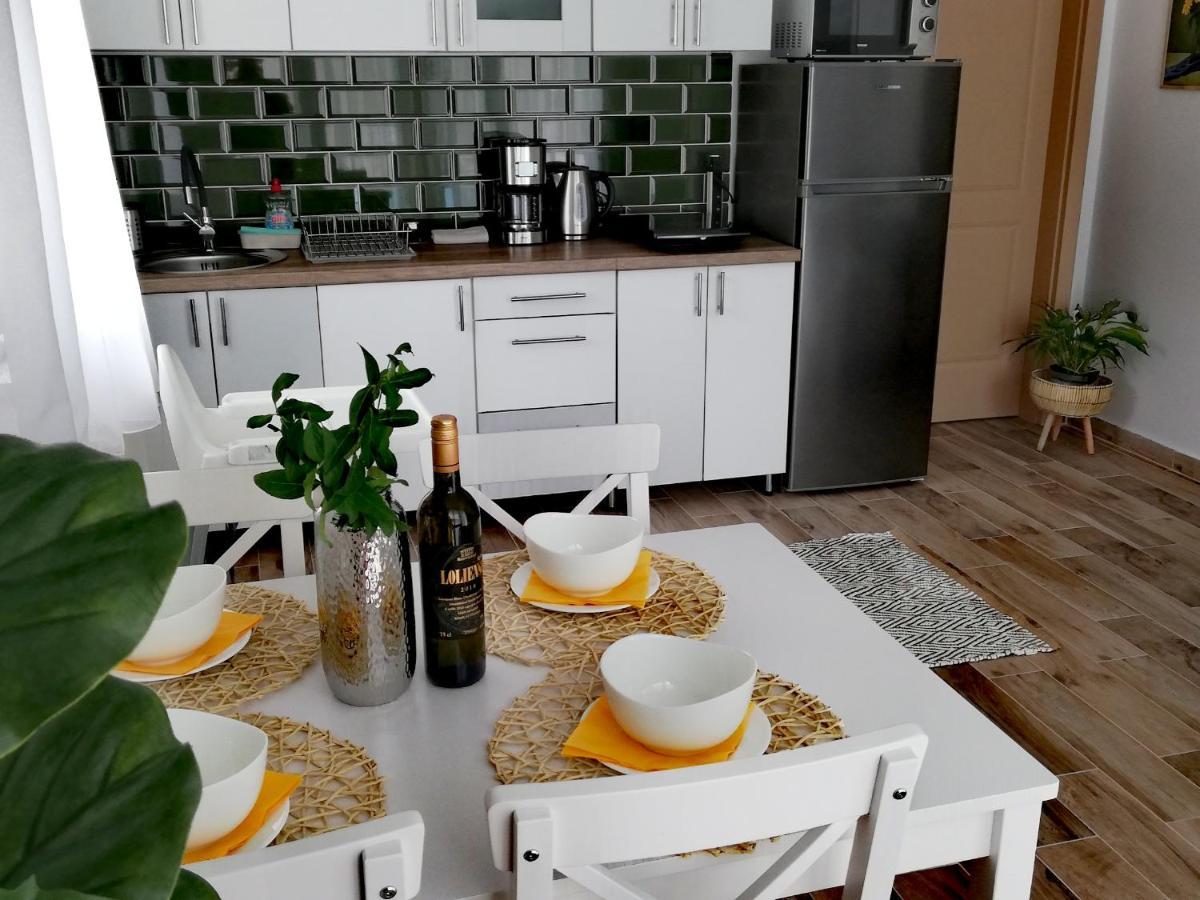 Happy Apartments Balatonlelle Esterno foto