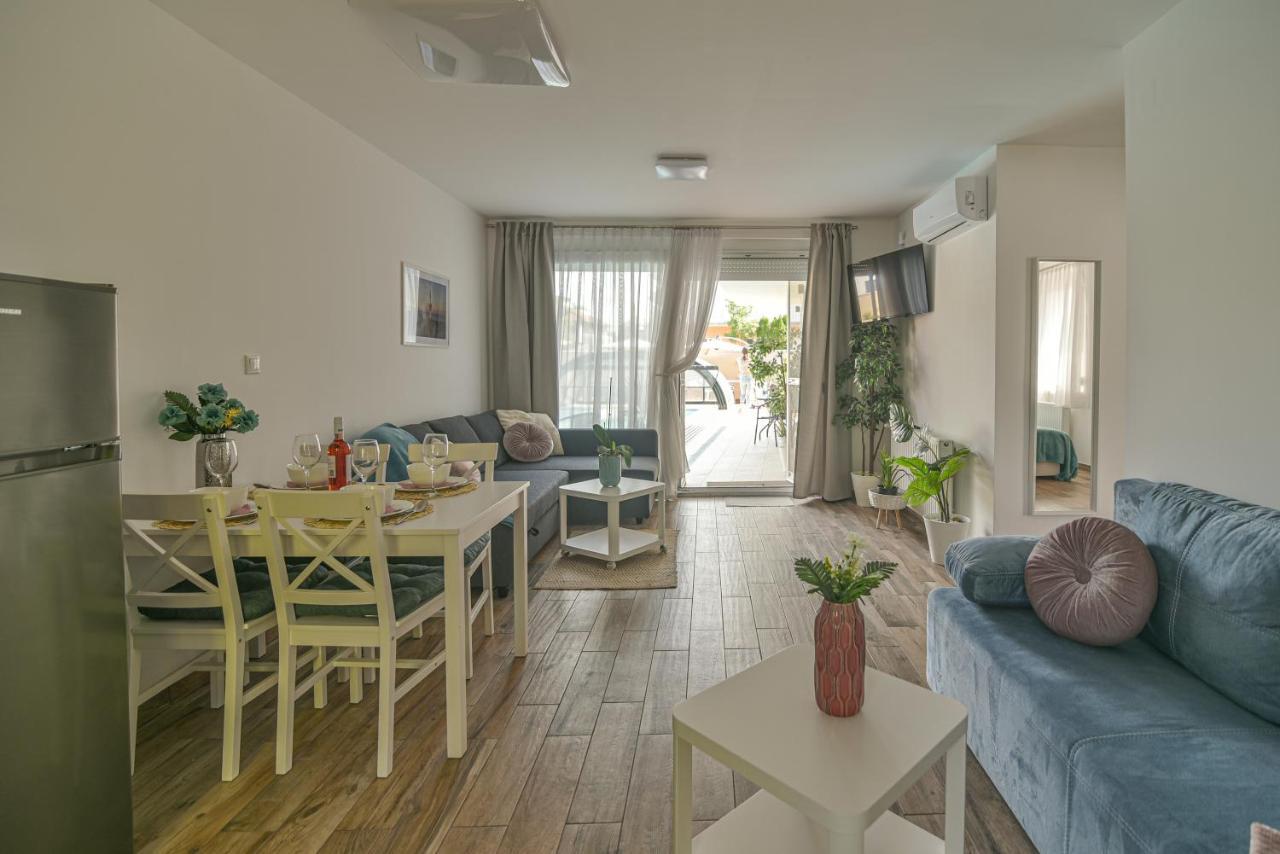 Happy Apartments Balatonlelle Esterno foto