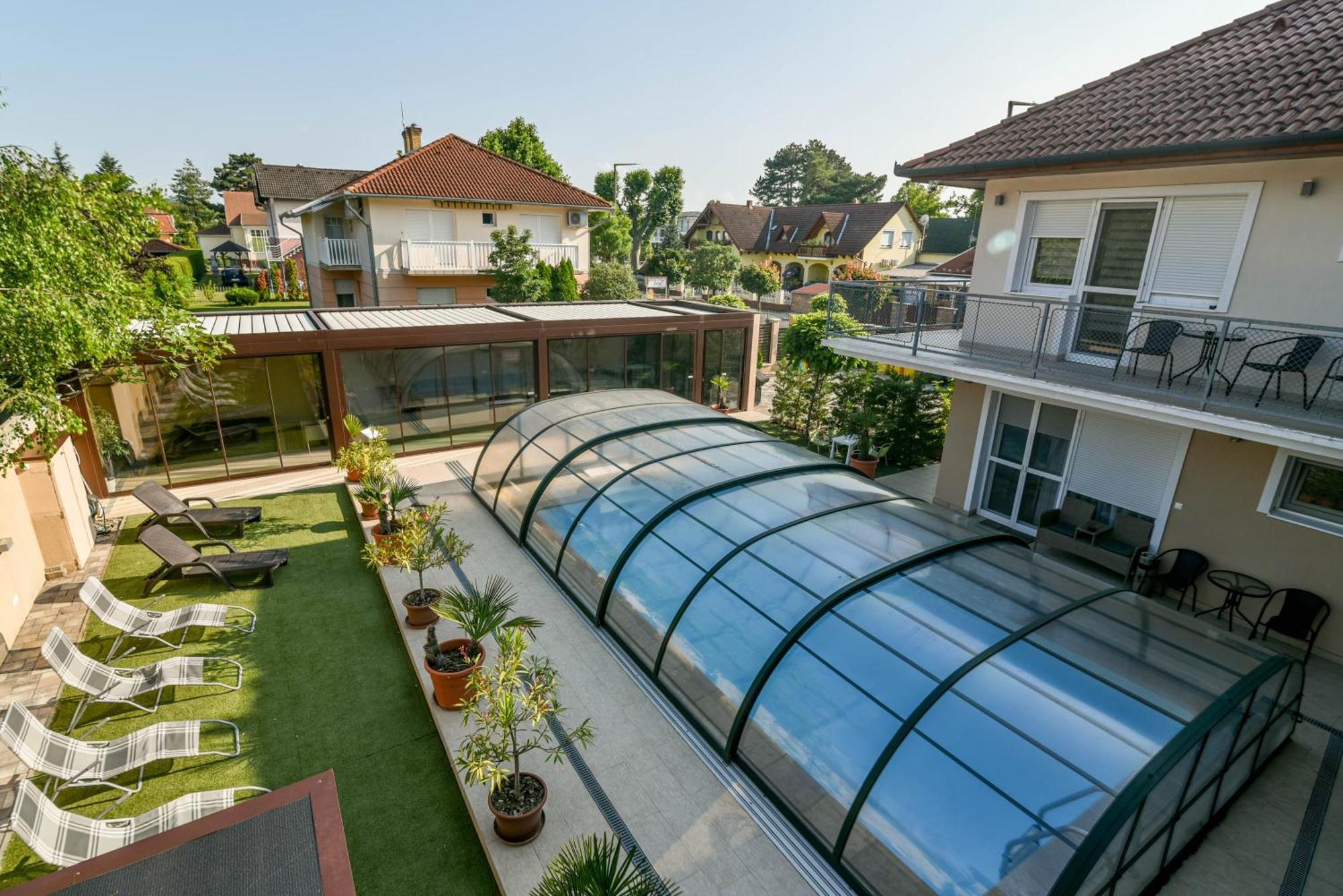 Happy Apartments Balatonlelle Esterno foto